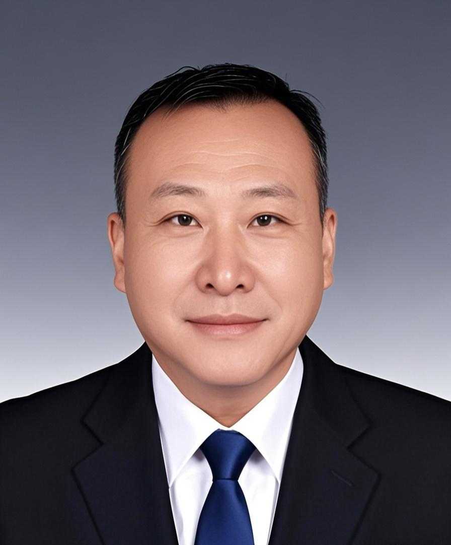李郊